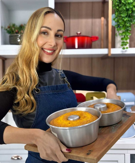 A casa dos bolos caseiros funciona